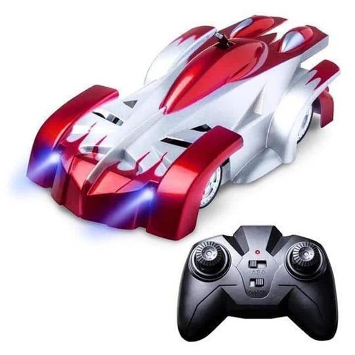 מכונית RC מטפסת על קיר - Image 3