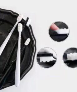 מברשת שיניים של עשרת אלפים שיער