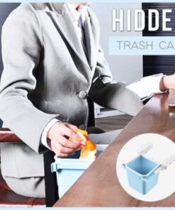 פח אשפה מתחת לשולחן